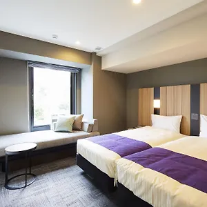 Monday Karasuma Nijo Kioto